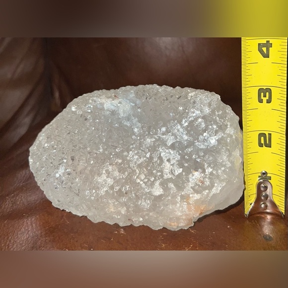 Clear Quartz Rough Stone - Picture 4 of 4
